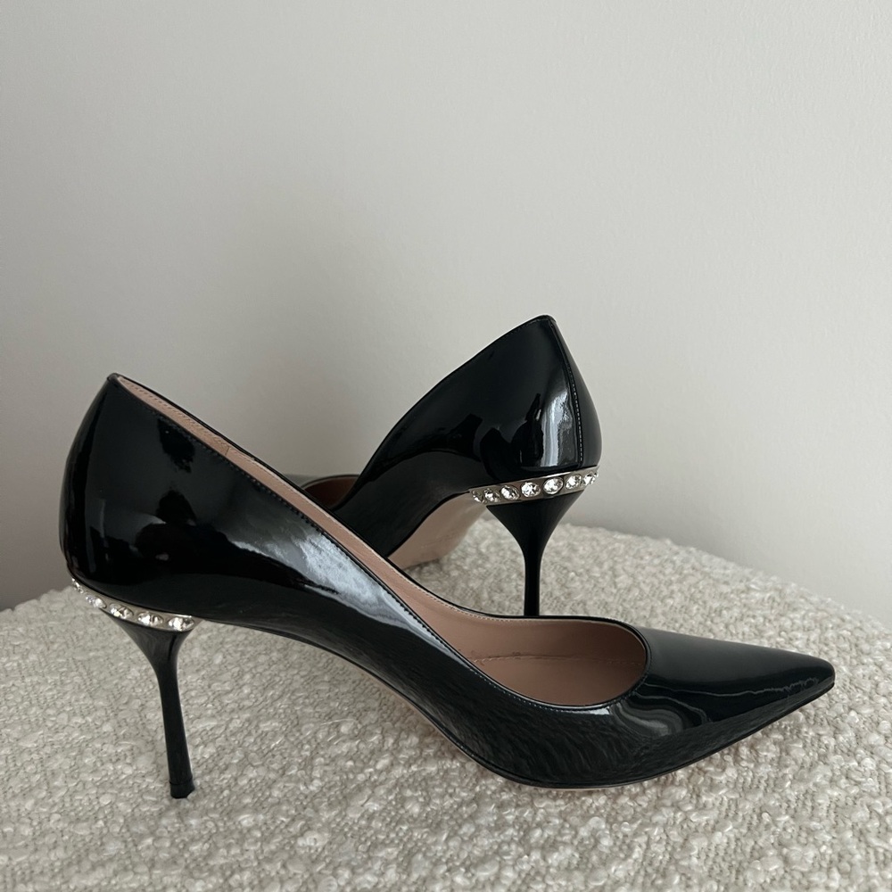 MIU MIU BLACK PATENT LEATHER EMBELLISHED JEWELED CRYSTAL HEEL SHOES 39